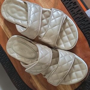 Kenneth Cole Mule Sandal